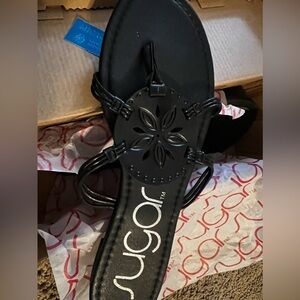 New in box Sugar Callie sandals